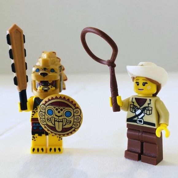 Lego Minifigures Lot Western Cowgirl Ancient Aztec Jaguar Warrior Lasso Sword - Picture 1 of 8